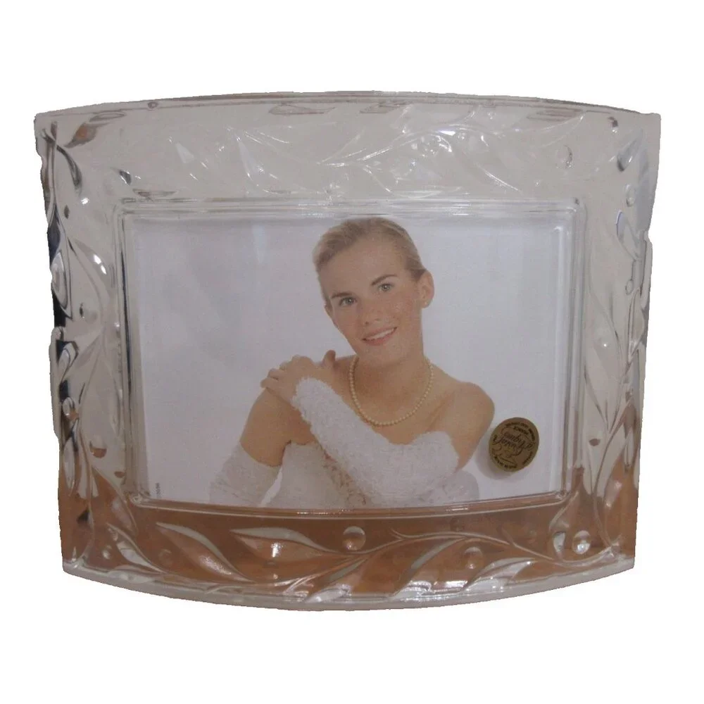 Cristal D’Arques France 24% Genuine Lead Crystal Frame Holds 4x6 Picture 2 Views